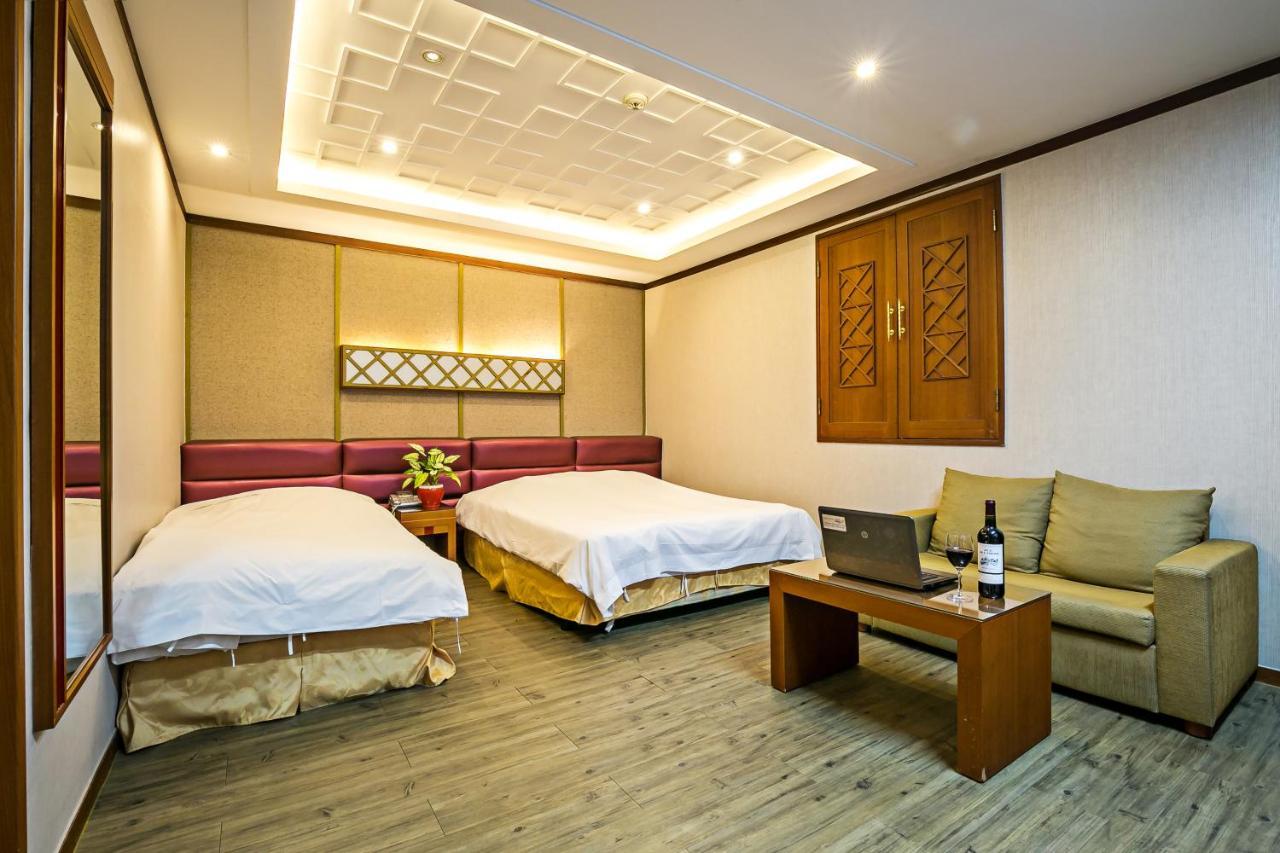 Fiore Hotel 龟尾 外观 照片