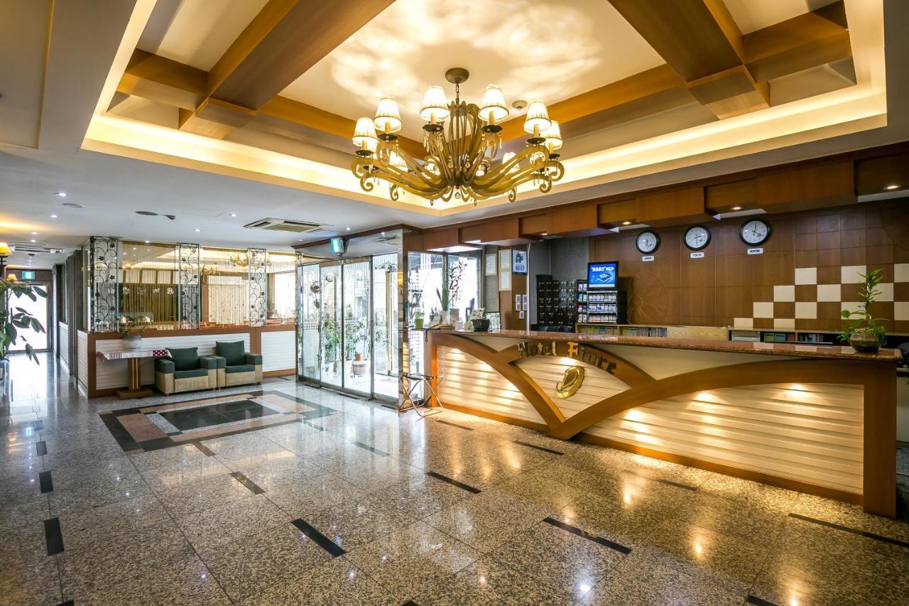 Fiore Hotel 龟尾 外观 照片