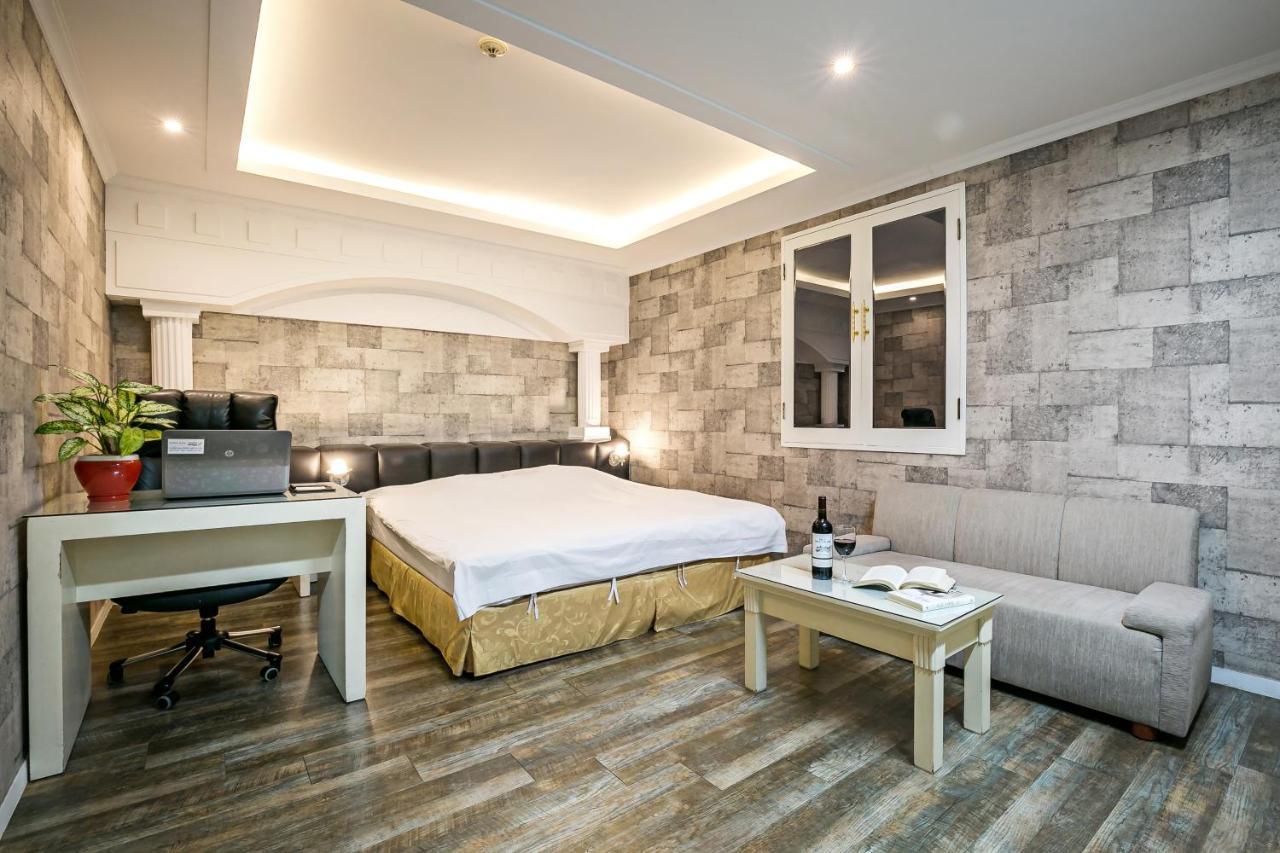 Fiore Hotel 龟尾 外观 照片